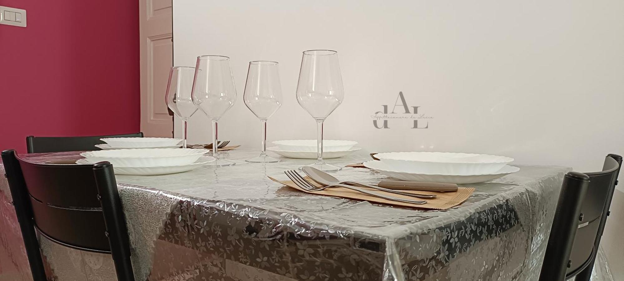 De Lucia Affittacamere - Elegante Appartamento Storico Nel Cuore Della Citta 泰尔利齐 外观 照片